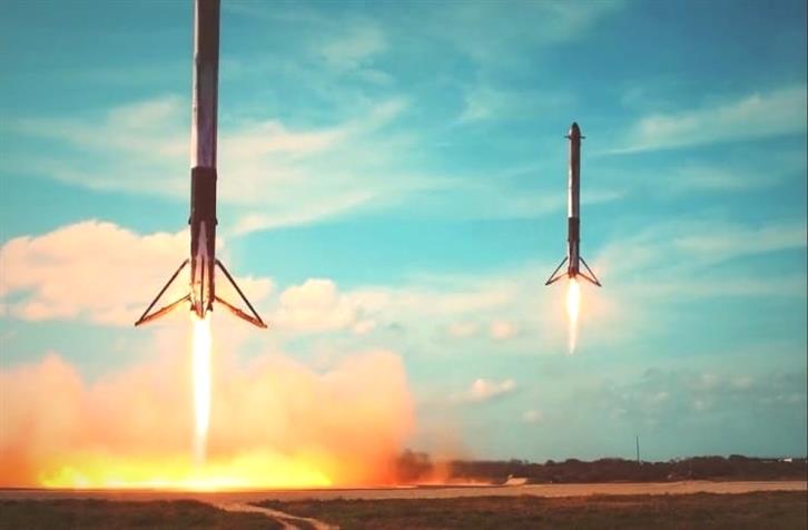 Contratto SpaceX Falcon 9 i razzi pesanti si preparano al prossimo j0YBRyPU0 1 1