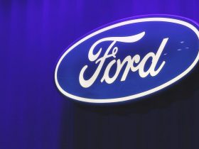 GM fa causa a Ford per aver usato il termine BlueCruise Ogbo9qkO 1 3