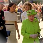 La regina Elisabetta ha cacciato Meghan Markle dalla famiglia reale38lROGN 5