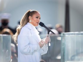 Jennifer Lopez secondo quanto riferito vuole tagliare i legamiIhHG5td 3