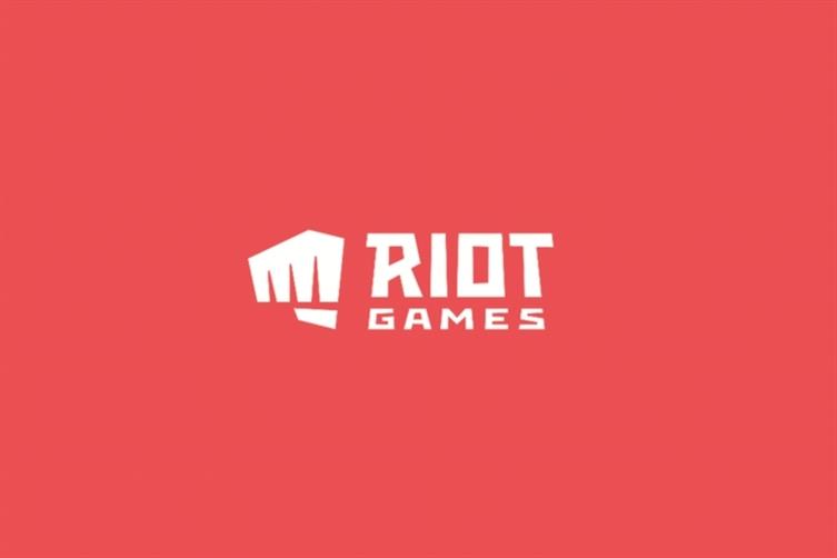 Rapporto Gli avvocati che rappresentano i dipendenti di Riot Games dGQM6 1 1