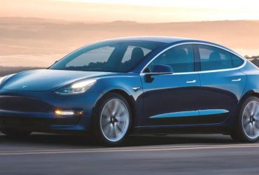 Tesla ottiene 100000 ordini di berlina Tesla Model 3 da Hertz Zc0VcXu 1 9