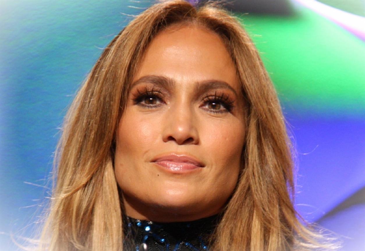 Jennifer Lopez sta facendo sanguinare Ben Affleck preoccupandok8KV8 1