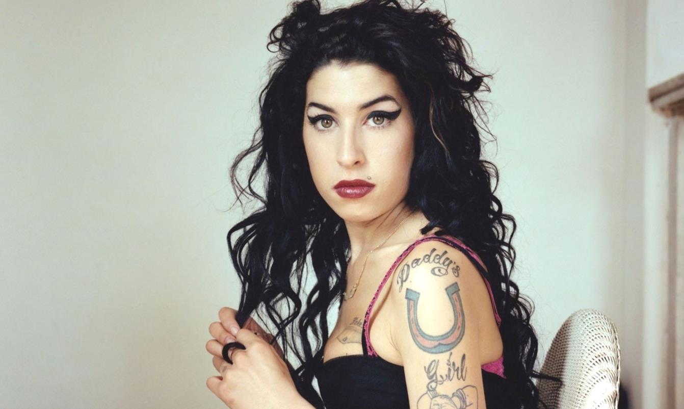 Back to Black il biopic su Amy Winehouse Tutto quello che sappiamo ShClR2 4 6