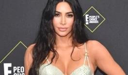Kim Kardashian pubblica immagini dal backstage del servizio 60cLlah 2 4
