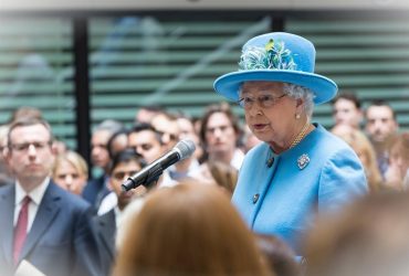 La Regina Elisabetta II e preoccupata per la sua salute Sua Maesta2gfGEdpL8 33