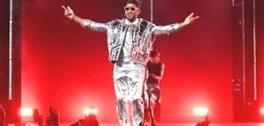 Usher inizia la sua ultima residenza a Las Vegas mnpk8 4 6