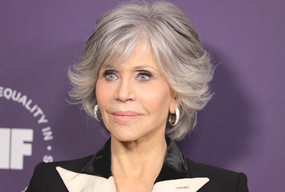 quanti anni ha Jane Fonda tLcunIJe 5 7