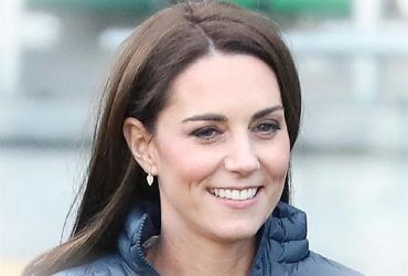 Royal Family Focuses On Kate Middletons Christmas Carol ConcertTsqdyXtXf 15