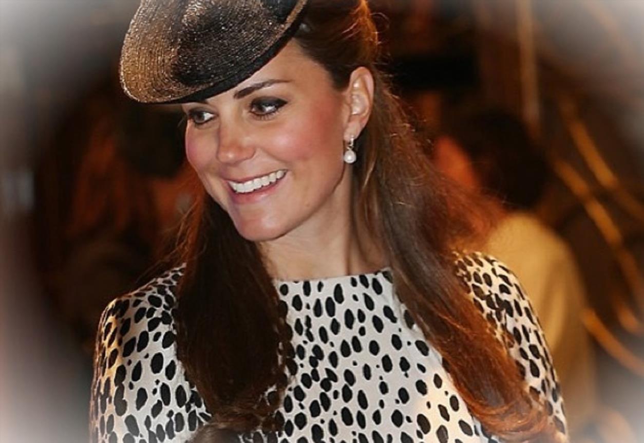 Kate Middleton Proves She Can Take Whatever Role Comes Her Way With9JlNX24HH 1