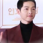 Song Joong Ki Katy Louise Saunders Bring Romance In Public With ThevHoNgn 5